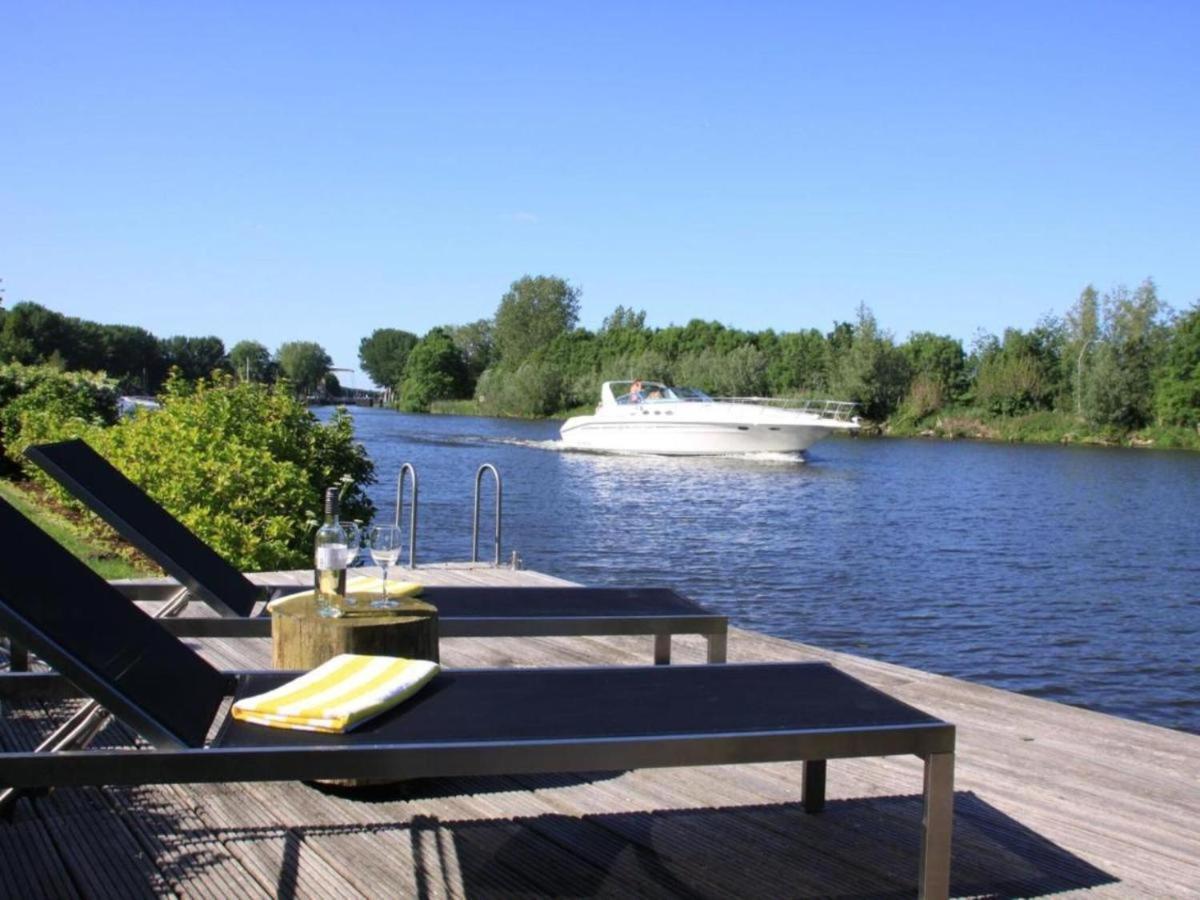 Riverside Holiday Home Near Amsterdam Nigtevecht Extérieur photo