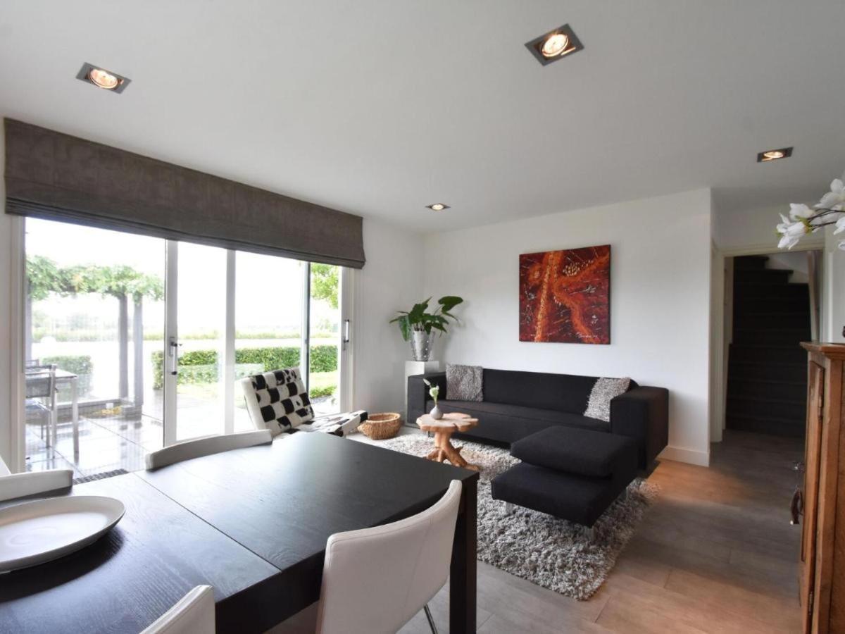 Riverside Holiday Home Near Amsterdam Nigtevecht Extérieur photo